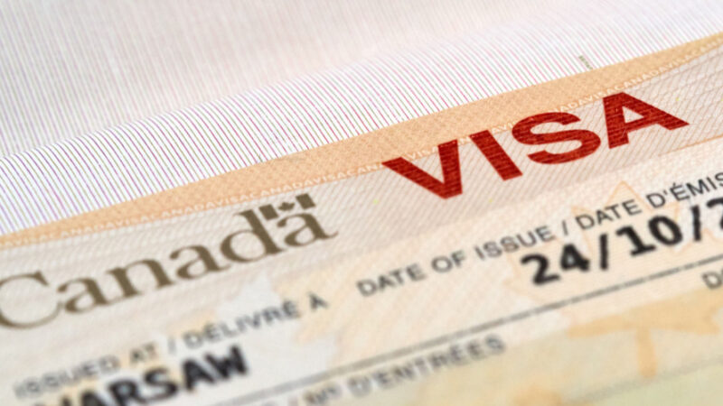 Navigating the Canadian Immigration Process: Canada Visa for Switzerland and UK Citizens